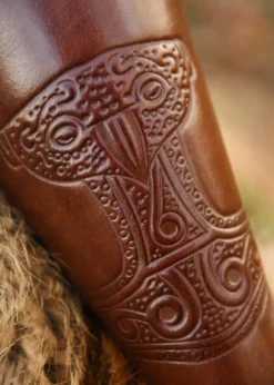 Armstulpe mit geprägtem Thorshammer, braun-antik