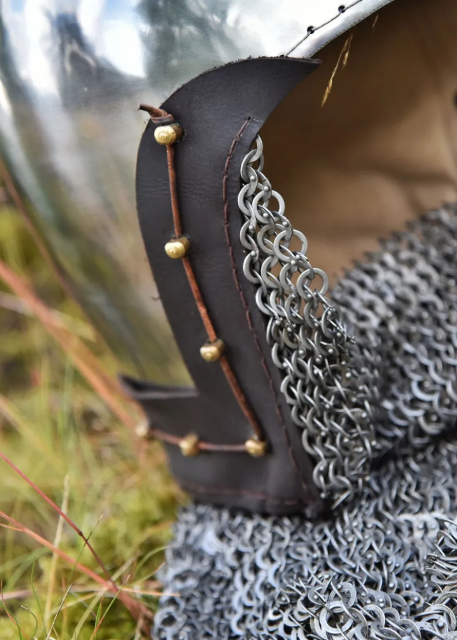 Beckenhaube mit Kettenbrünne aus vernieteten Flachringen, 2 mm Stahl