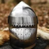 Beckenhaube mit Visier, 14. Jh., 2 mm Stahl