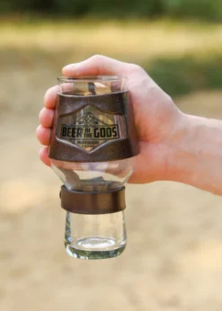 Bierglas Halterung, Manschette aus Leder, braun - Wacken Brauerei