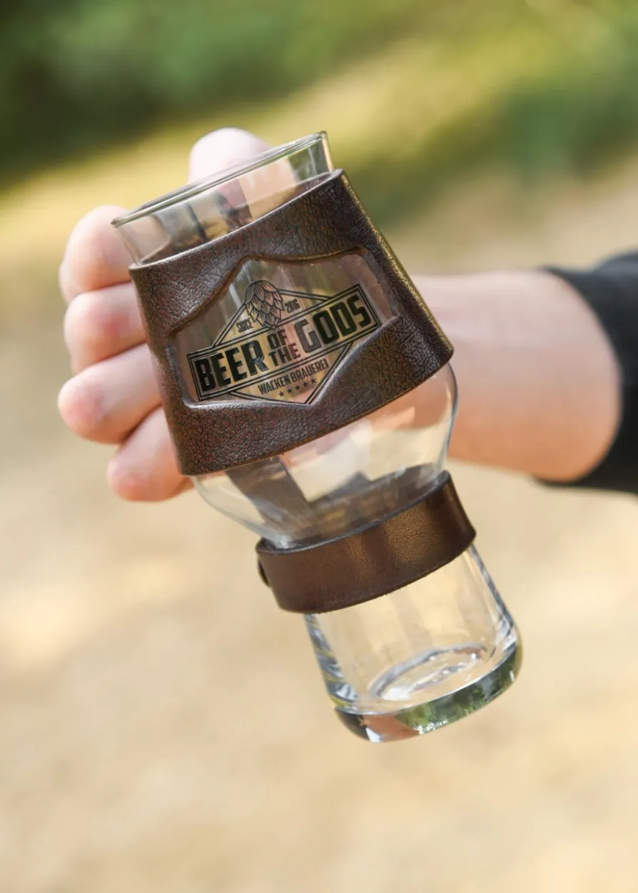 Bierglas Halterung, Manschette aus Leder, braun - Wacken Brauerei