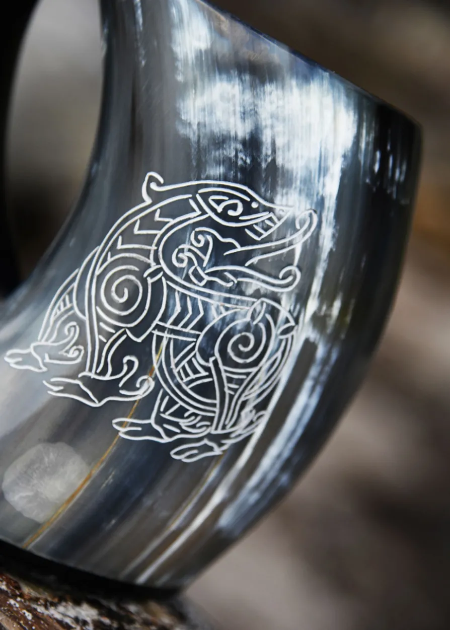 Bierkrug aus Horn - Drache