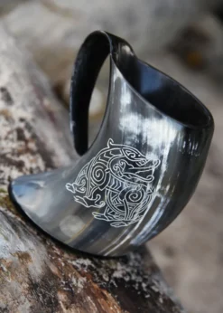 Bierkrug aus Horn - Drache