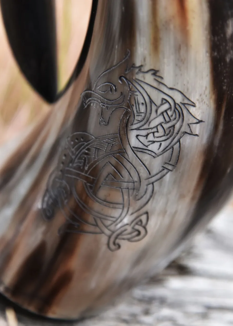 Bierkrug aus Horn - Fenrir, der Nordische Wolf