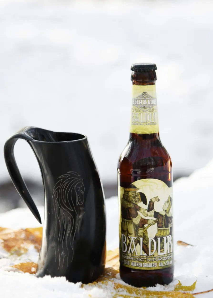 Bierkrug aus Horn - Horse Lords