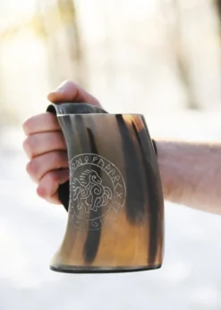 Bierkrug aus Horn - Sleipnir