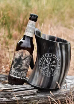 Bierkrug aus Horn - Vegvísir