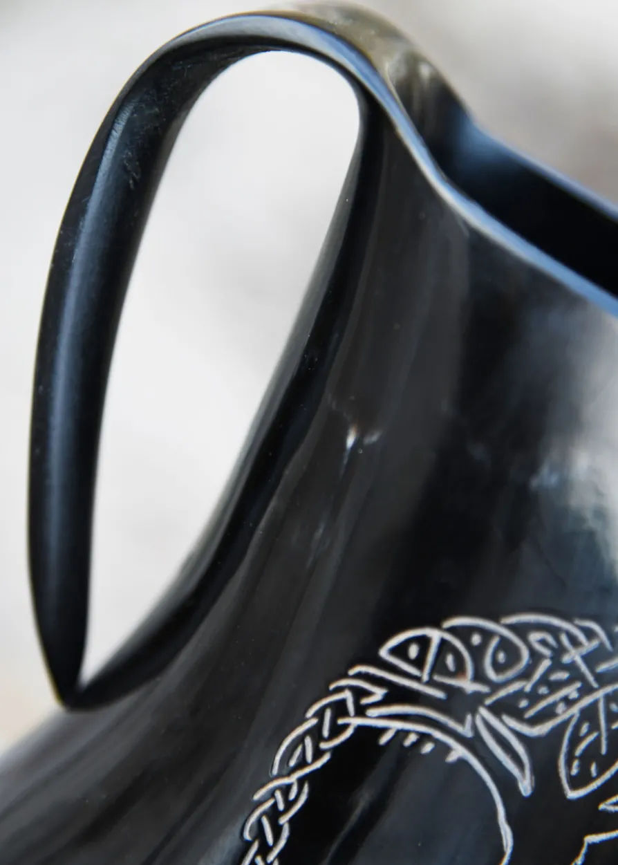 Bierkrug aus Horn - Yggdrasil