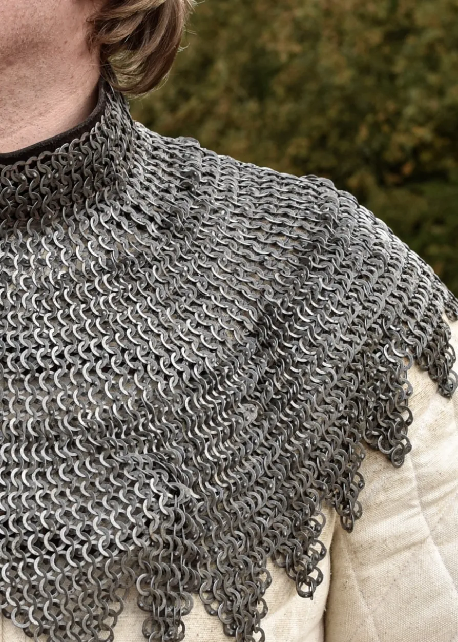 Bischofskragen, Kettenkragen mit Lederriemen und Schnallen