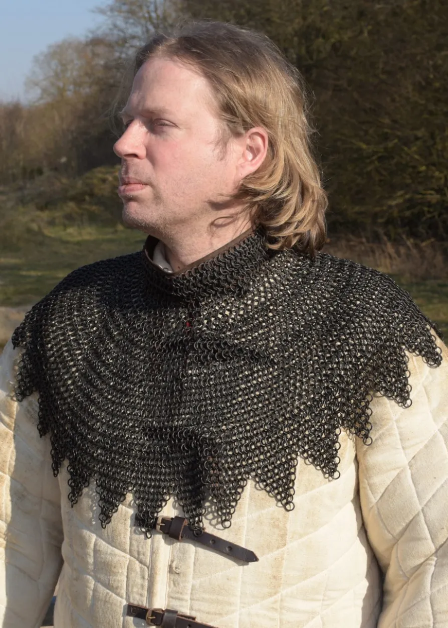 Bischofskragen, Kettenkragen mit Lederriemen und Schnallen