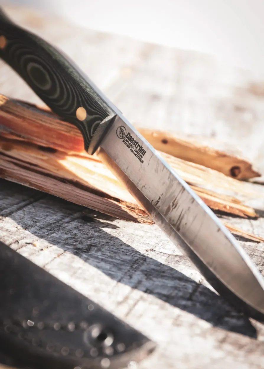 Casström, SWEDISH FOREST KNIFE NO. 14, GREEN MICARTA, FEUERSTAHL