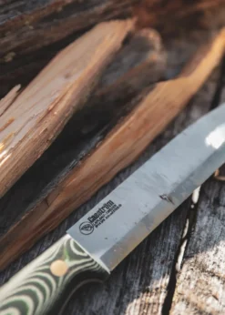 Casström, SWEDISH FOREST KNIFE NO. 14, GREEN MICARTA, FEUERSTAHL