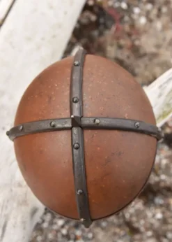 Der Gjermundbu Helm mit vernieteter Brünne, 2 mm Stahl