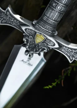 Dolch von König Artus, Marto