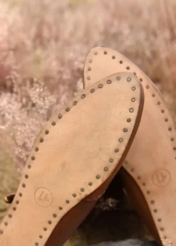 Frühmittelalterliche Wikingerstiefel, braun