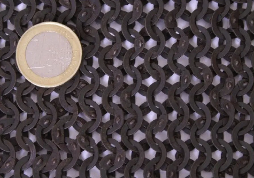 FRW Kettenbeinlinge/Chausses, 8 mm, Flachring mit Keilnieten vernietet