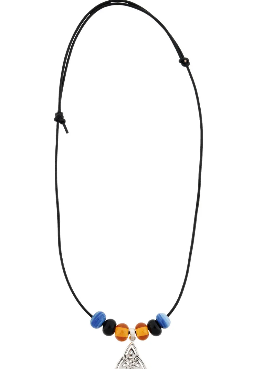 Glasperlenkette mit Trinity-Anhänger