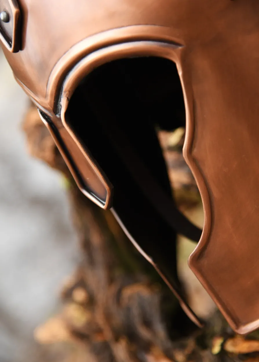 Griechischer Helm aus Troja mit Helmbusch