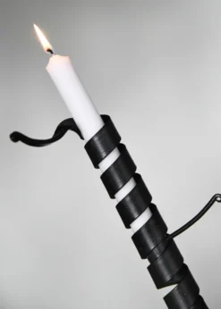 Höhenverstellbarer Kerzenständer
