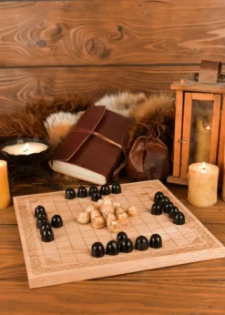Hnefatafl - Wikinger Brettspiel aus Holz