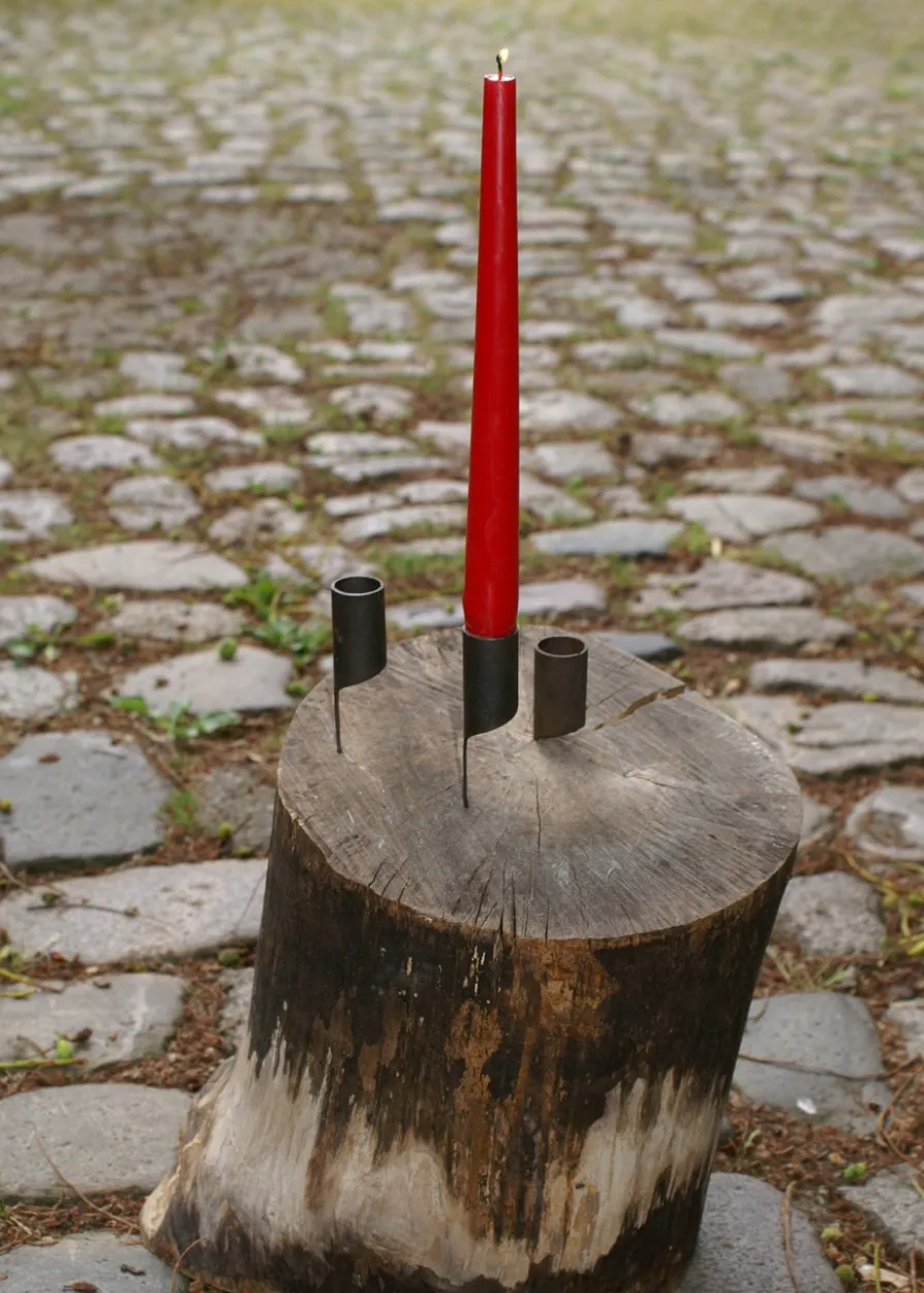 Kerzenhalter mit Nagel