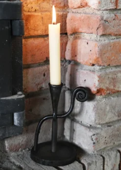 Kerzenständer, handgeschmiedet