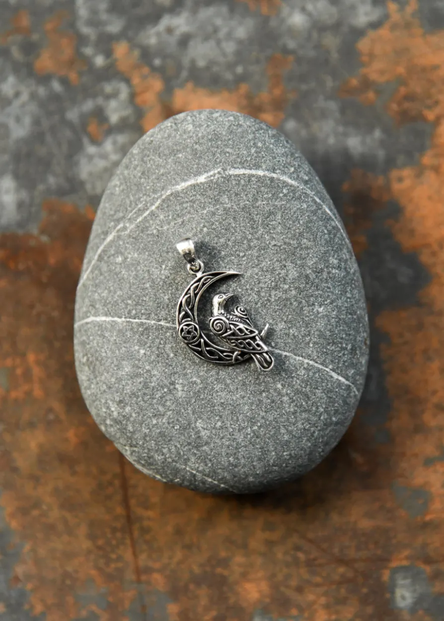Kettenanhänger aus Silber - Rabe