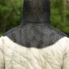 Kettenhaube mit quadratischem Mundschutz, ID8mm, brüniert