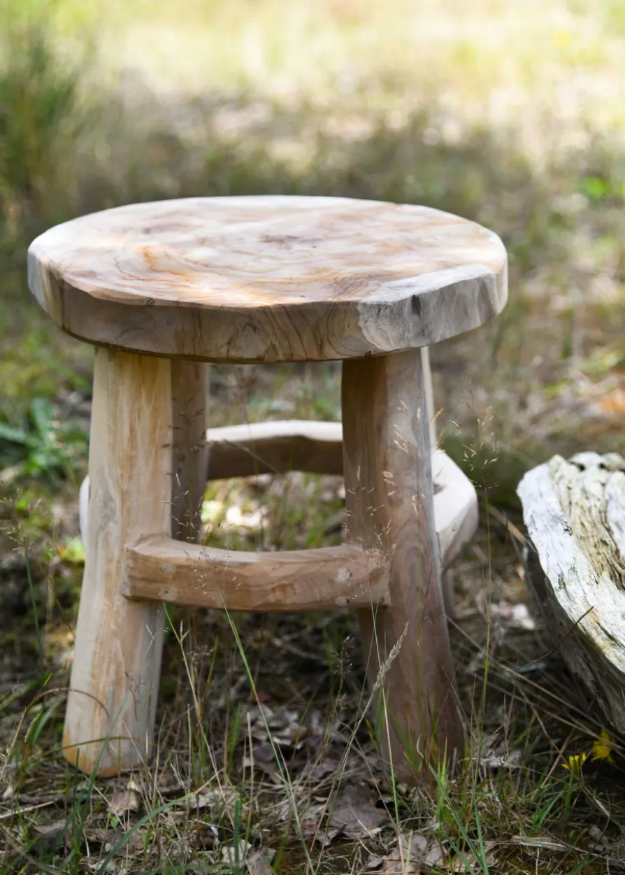 Kleiner Holz-Hocker, ca. 31 cm hoch