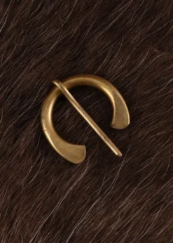 Kleine Ringfibel, Gewandschließe aus Messing