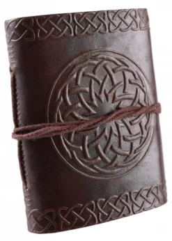 Kleines Notizbuch / Tagebuch mit geprägtem Ledereinband, ca. 9 x 7 cm