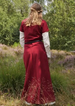Kurzärmelige Cotehardie Ava, Mittelalterkleid, weinrot