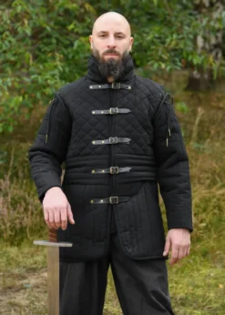 Langer Gambeson mit Schnallen und abnehmbaren Ärmeln, schwarz