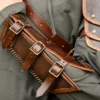 Leder Armschützer Arnulf mit Schnallen, braun, Paar