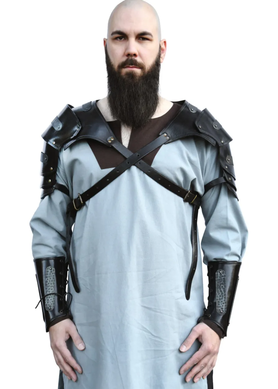 Leder Schulterschutz Balor mit Metalldetails, schwarz