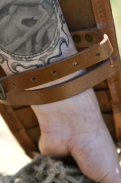 Manica- Gladiatoren Armschutz aus Leder