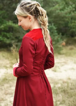 Mittelalterkleid Meira mit Samt-Details, weinrot