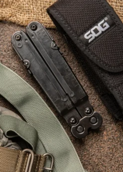 Multitool Powerlock EOD, Schwarz, Nylonscheide, SOG