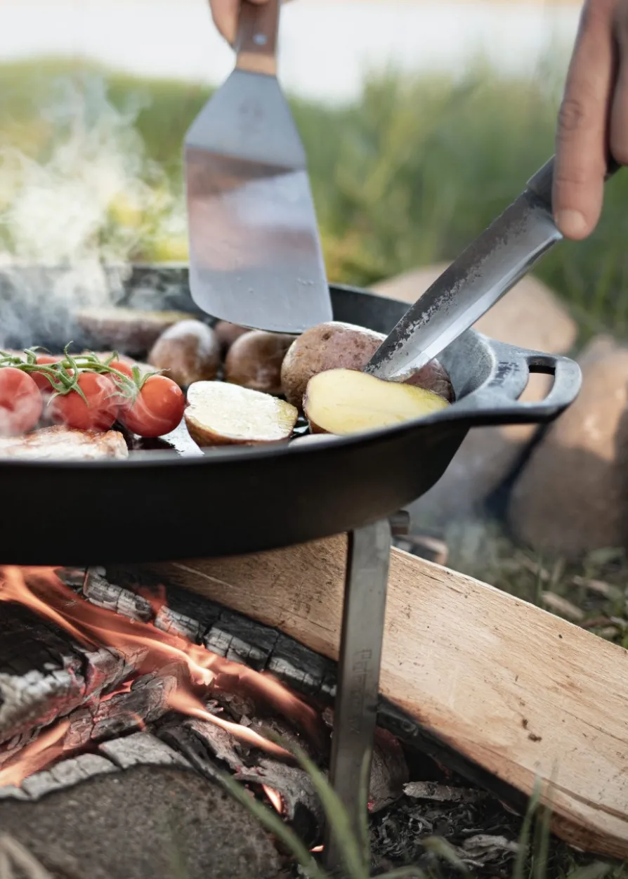 Petromax Flexibler Grill- und Pfannenwender mit Kurzgriff