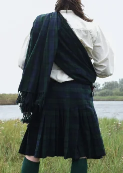 Plaid / Schal, Tartan, ca. 234 x 137 cm (92 x 54 in.)