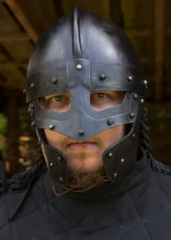 Raven Helm, brüniert