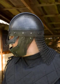 Raven Helm, brüniert