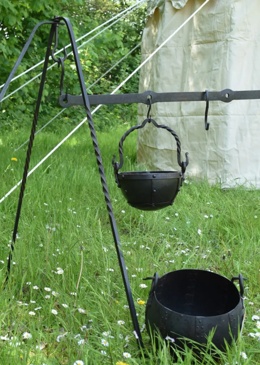 Rechteckige Stahlstange für Mittelalterlager, 6 Löcher, ca. 150 cm