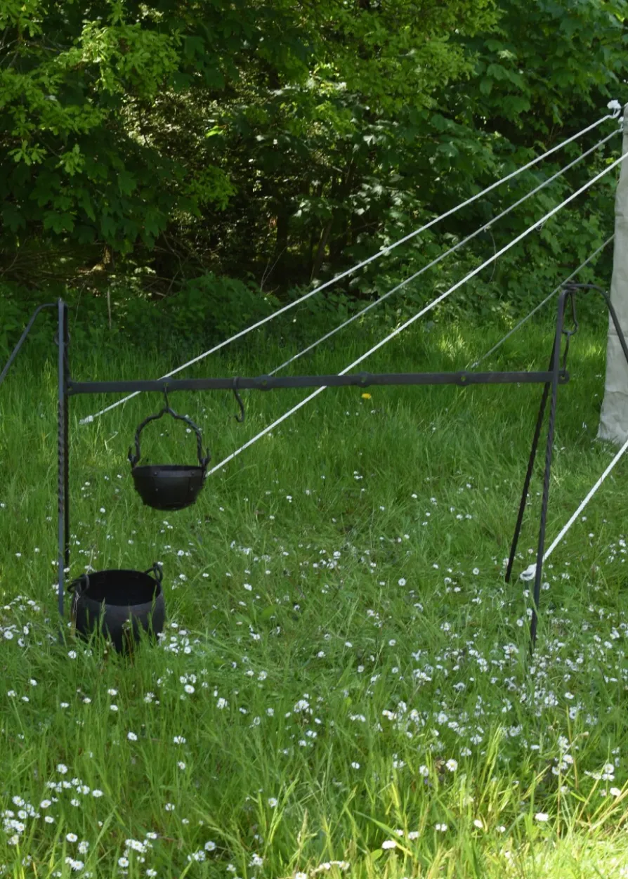 Rechteckige Stahlstange für Mittelalterlager, 6 Löcher, ca. 150 cm