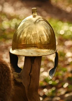 Republikanischer Montefortino Helm, Typ - A -, Messing
