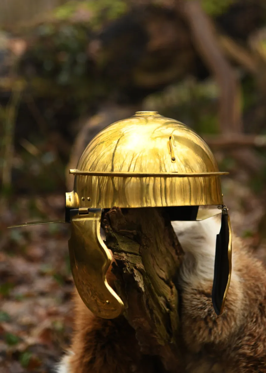 Römerhelm Imperial Italic -C- (Cremona), Messing