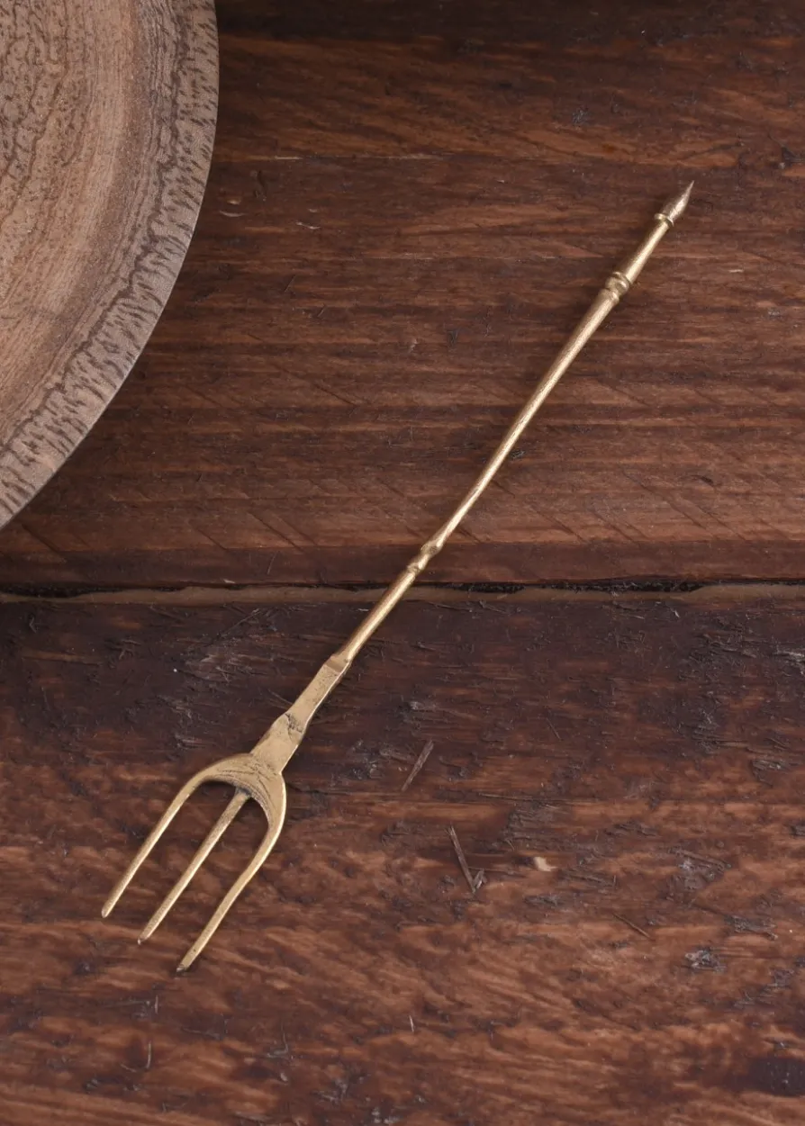 Römische Gabel aus Messing, Dreizinkig