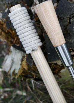 Römisches Pilum mit Holzschaft, 215 cm