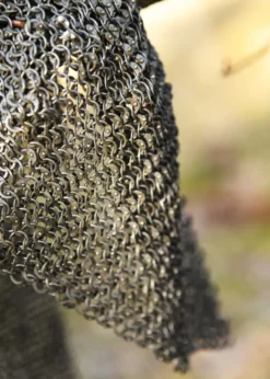 RM Kettenbeinlinge/Chausses, 6 mm, vernietet und gestanzt