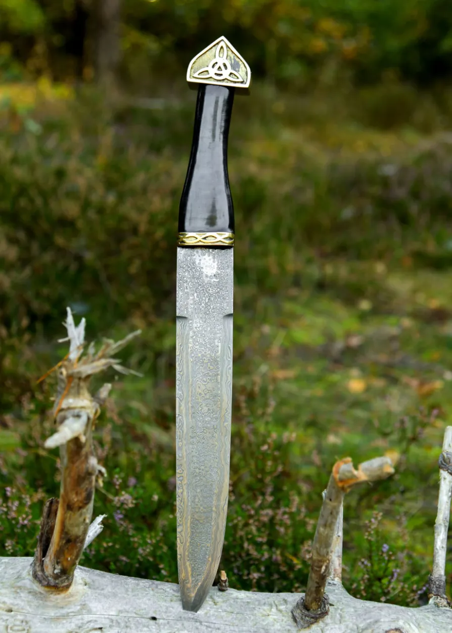 Sax aus Damaszenerstahl mit schwarzer Lederscheide & Horngriff